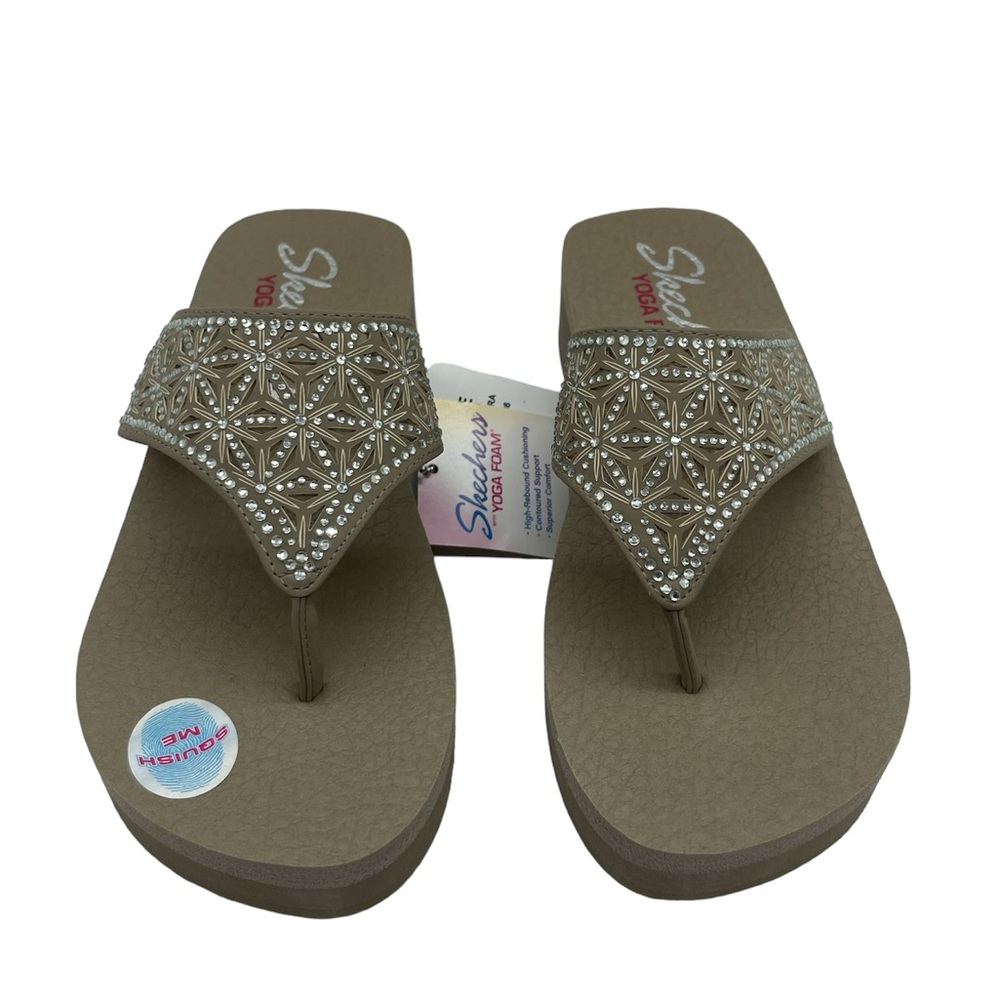 NWT Skechers ☀️yoga flip flops size 7